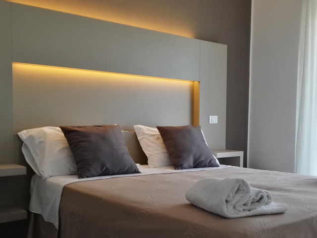 media.Slide-CamereSuperior_4Hotel-Desiré-Riccione