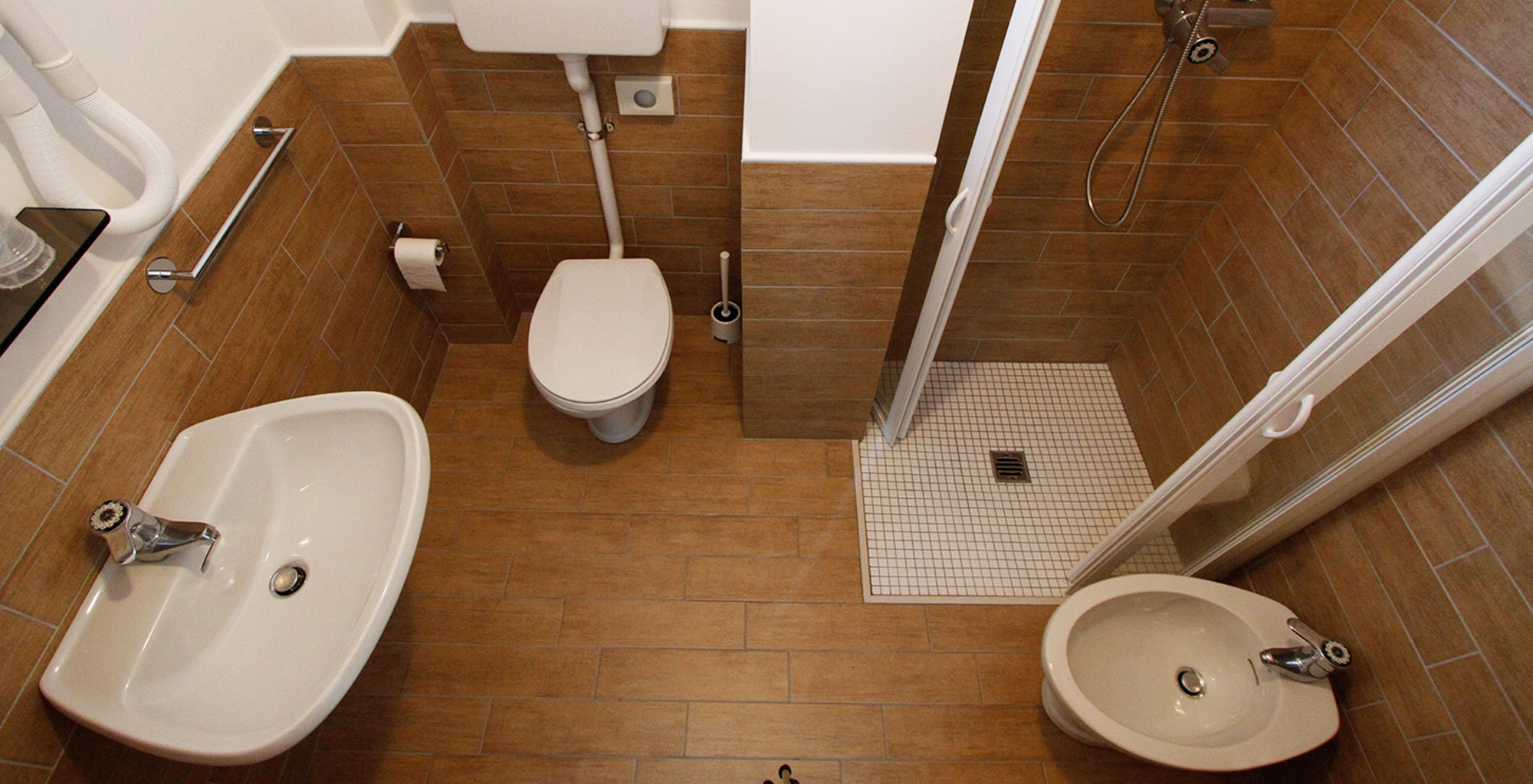 media.Slide-CamereComfort_3Hotel-Desiré-Riccione